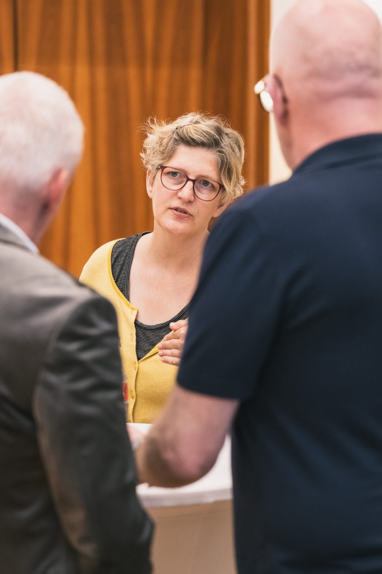 Melanie Ebner im Gespräch
